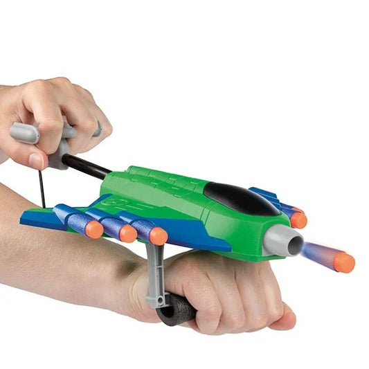 Lentokone vaahtomuoviraketeilla